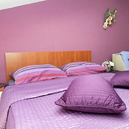 Maric 아파트 네움