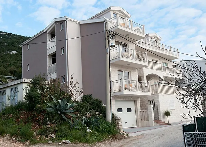 Maric Διαμέρισμα